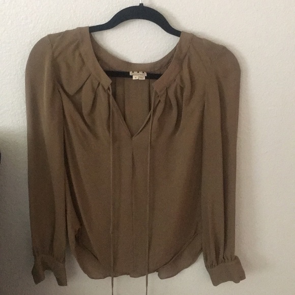 5 tops one Price - Picture 5 of 6